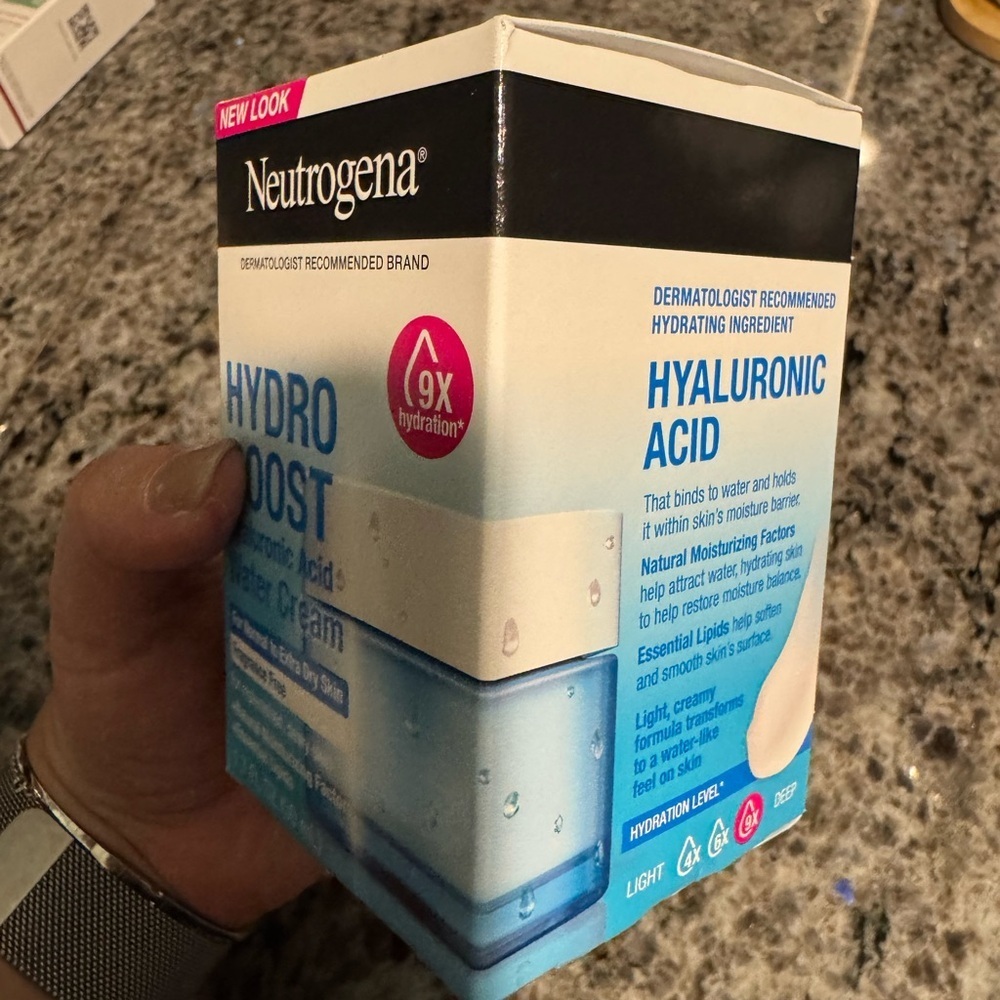 Neutrogena boost - Picture 2 of 2